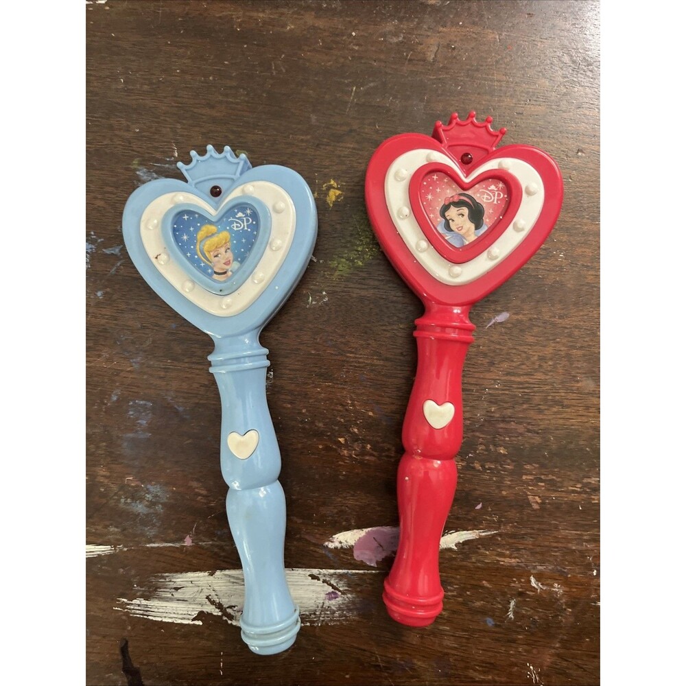 Vtg 2 Disney Princess Heart Crown Sound Light Up Wand Snow White Cinderella 8”